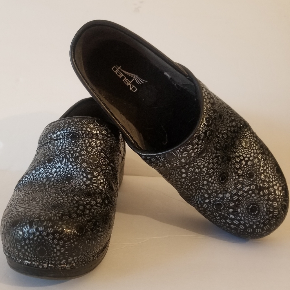 Dansko Clogs - Picture 2 of 6